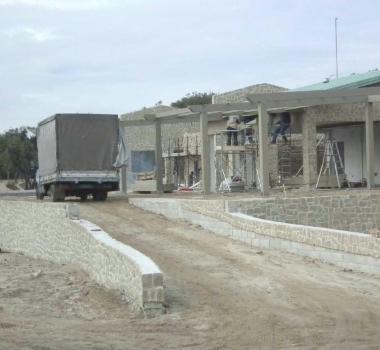 I lavori ieri mattina al cantiere dove nascer&agrave; lacquapark   