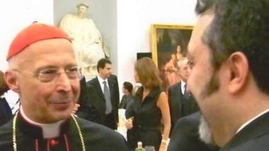 Il tenore Alessandro Bazzali con sua Eminenza Cardinale Angelo Bagnasco