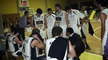 Un timeout della Meridien Monsummano chiesto da coach Marco Baldini