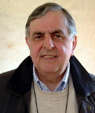 La sede dellErsu al Pollino a sinistra il consigliere comunale Alessandro Alessandrini        