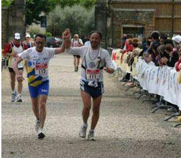 Mario Ferri allarrivo di una maratona 