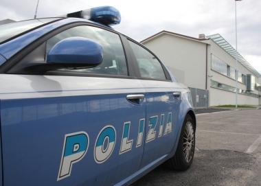 Una volante della polizia