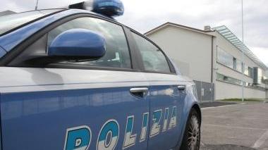 Una volante della polizia