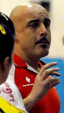 <b>COACH</b> Spina 