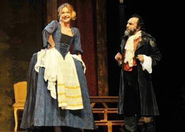Una scena da La locandiera di Goldoni 