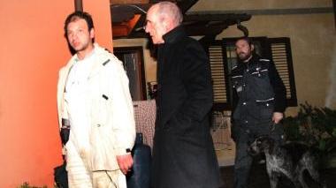A sinistra Quinci con l’avvocato Giorgio Nicoletti e sotto con l’avvocato Antongiovanni