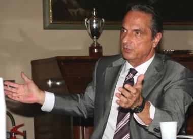 Il sindaco Roberto Cenni 