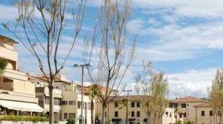 Uno scorcio di una delle piazze sul porto di San Vincenzo