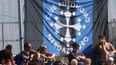 <b>TIFOSI. </b>I pisani a Barletta