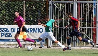 Tuttocuoio e Ponsacco (nella foto nel derby) hanno seri problemi dovuti ad assenze pesanti    