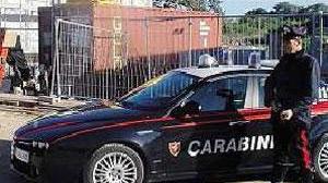 Tenta un furto in un bar, denunciato