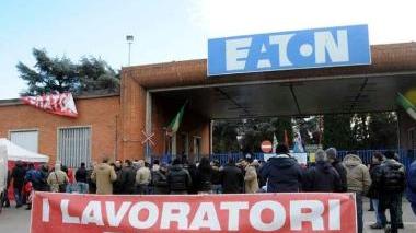 <b>EATON: </b>una delle ultime assemblee e una manifestazione davanti alla fabbrica