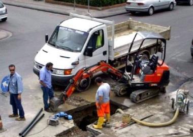 Operai di Acque al lavoro 