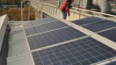 Pannelli fotovoltaici su un tetto