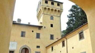 Una suggestiva immagine del cortile interno di Villa Smilea