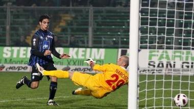 <b>L’1-0</b> Bonaventura insacca di testa il primo gol dell’Atalanta