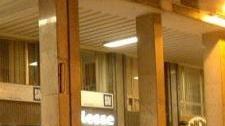 La polizia davanti alla Oviesse