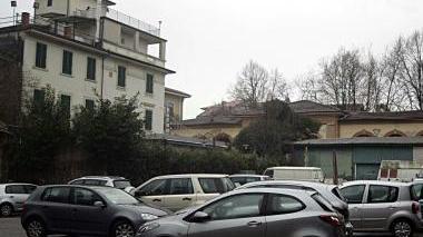 Una veduta del parcheggio al centro della disputa