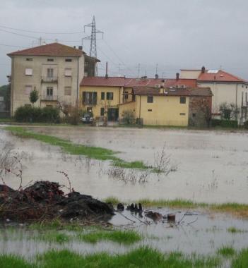 Case sottacqua in via Galigana Unordinanza chiede di pulire le fosse di scolo 