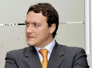 Niente soldi, stop ai contributi