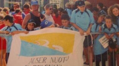 Il gruppo di atleti della società sportiva Auser Nuoto di Gallicano