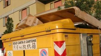Un cassonetto