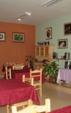 Il ristorante (ora chiuso) dell’ostello di Vorno (Vip)