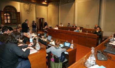 Troppe chiacchiere in consiglio comunale da marzo si cambia