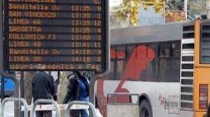 Malati 19 autisti, autobus in tilt fra disagi e rabbia