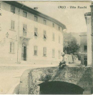A ruba il calendario con le vecchie cartoline