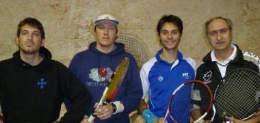 <b>TENNIS</b> I finalisti: da sinistra Giannessi, Matteucci, Simonetti e Taddei        