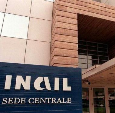 La sede dellInail e in basso Giorgio Bianchini della Bencore   