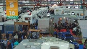 Gli stand all’interno di un padiglione