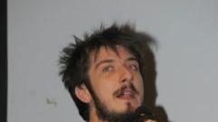 «Anch'io sono un precario dello spettacolo»