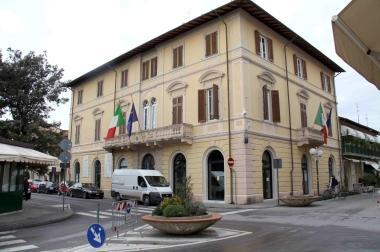 <b>RESTYLING.</b> Palazzo Quartieri 