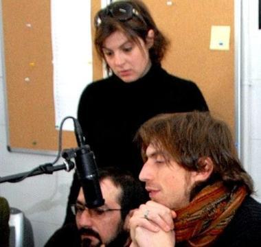 Giovani in una web radio 