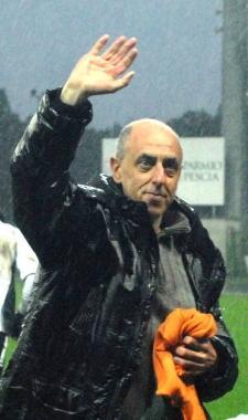Riccardo Agostiniani, tecnico della Pistoiese avr&agrave; di fronte un ex col dente avvelenato 