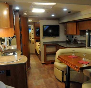 L’interno di un camper extralusso
