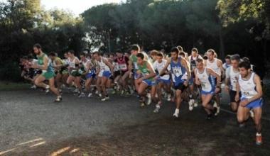 Campestre, la carica dei 150 nella pineta di Marina