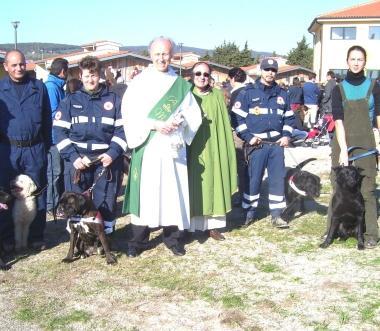 <b>ALLIPPODROMO </b>la benedizione degli animali 