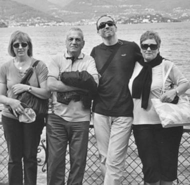 Paolo Marchettini e Rosella insieme al fratello Marco e a una delle sorelle 