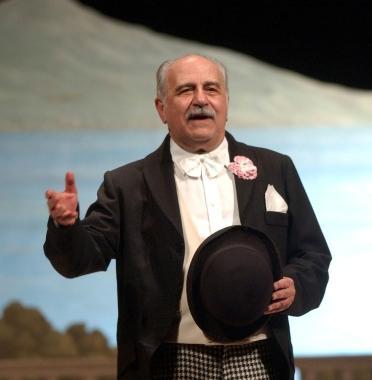 Sorpresa, quest'"Avaro" parla in napoletano