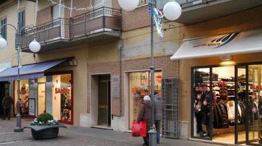 <b>BOTTEGHE DEL CENTRO </b>in affanno Tanti addii, arrivano i marchi in franchising