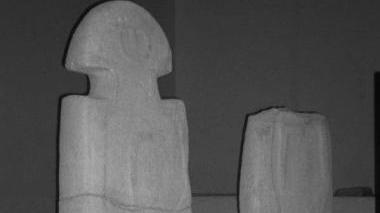 Alcune statue-stele (foto d’archivio)