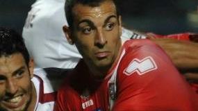<b>DIFENSORE CENTRALE.</b> Angelo Iorio in area