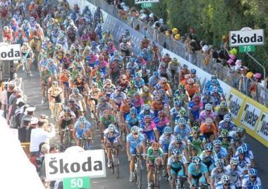 Una foto del Giro dItalia a San Vincenzo nel 2008 