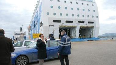 La Moby Freedom attraccata al porto di Olbia