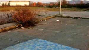 Un materasso in via Giuntini
