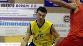 Il senatore dei castellani Ragionieri in azione con la casacca dell’Abc