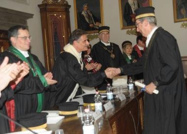 Laurea honoris causa a Luciano Gallino